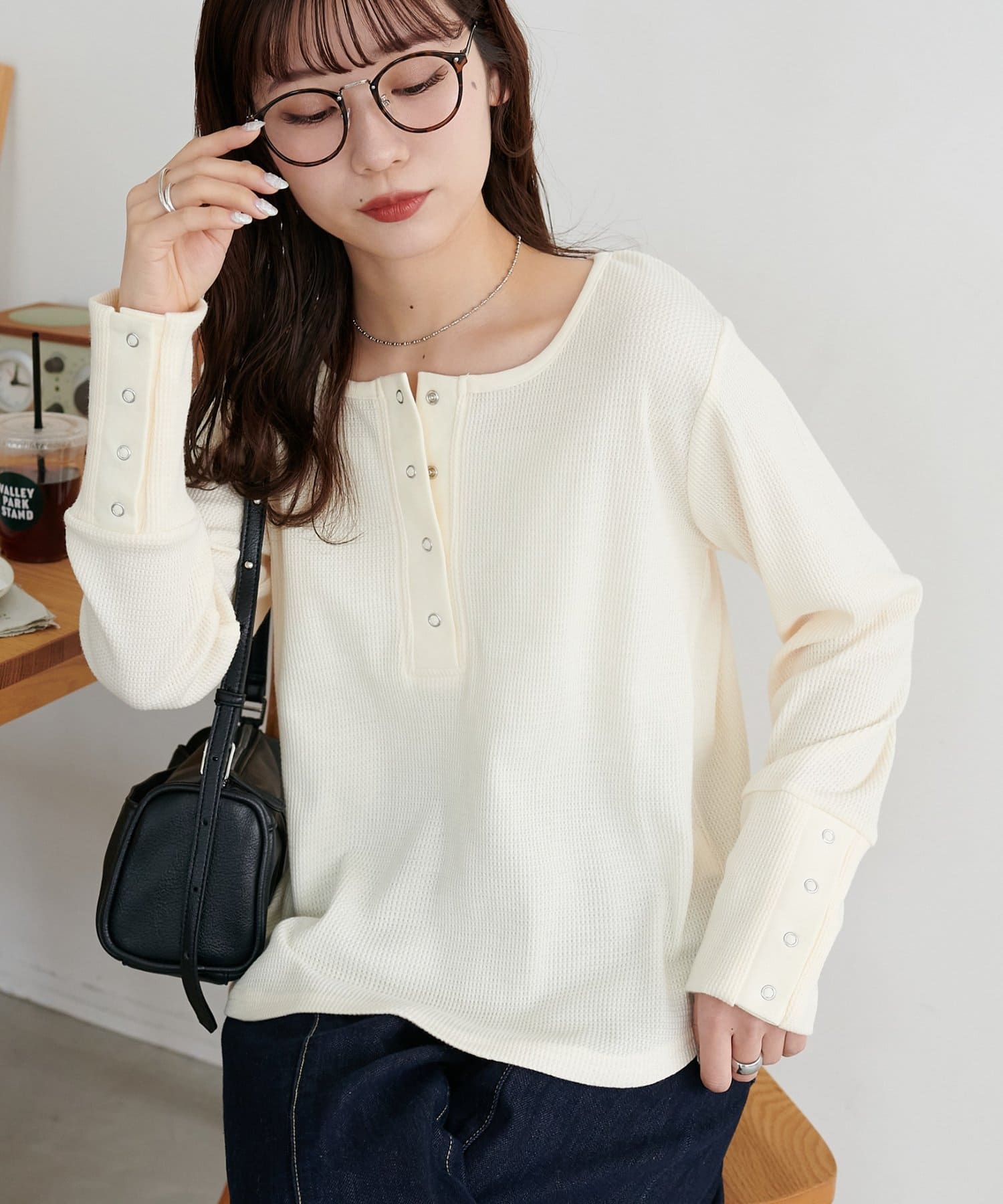 DISCOAT(ディスコート) 【WEB限定】袖リングボタンワッフルロンT