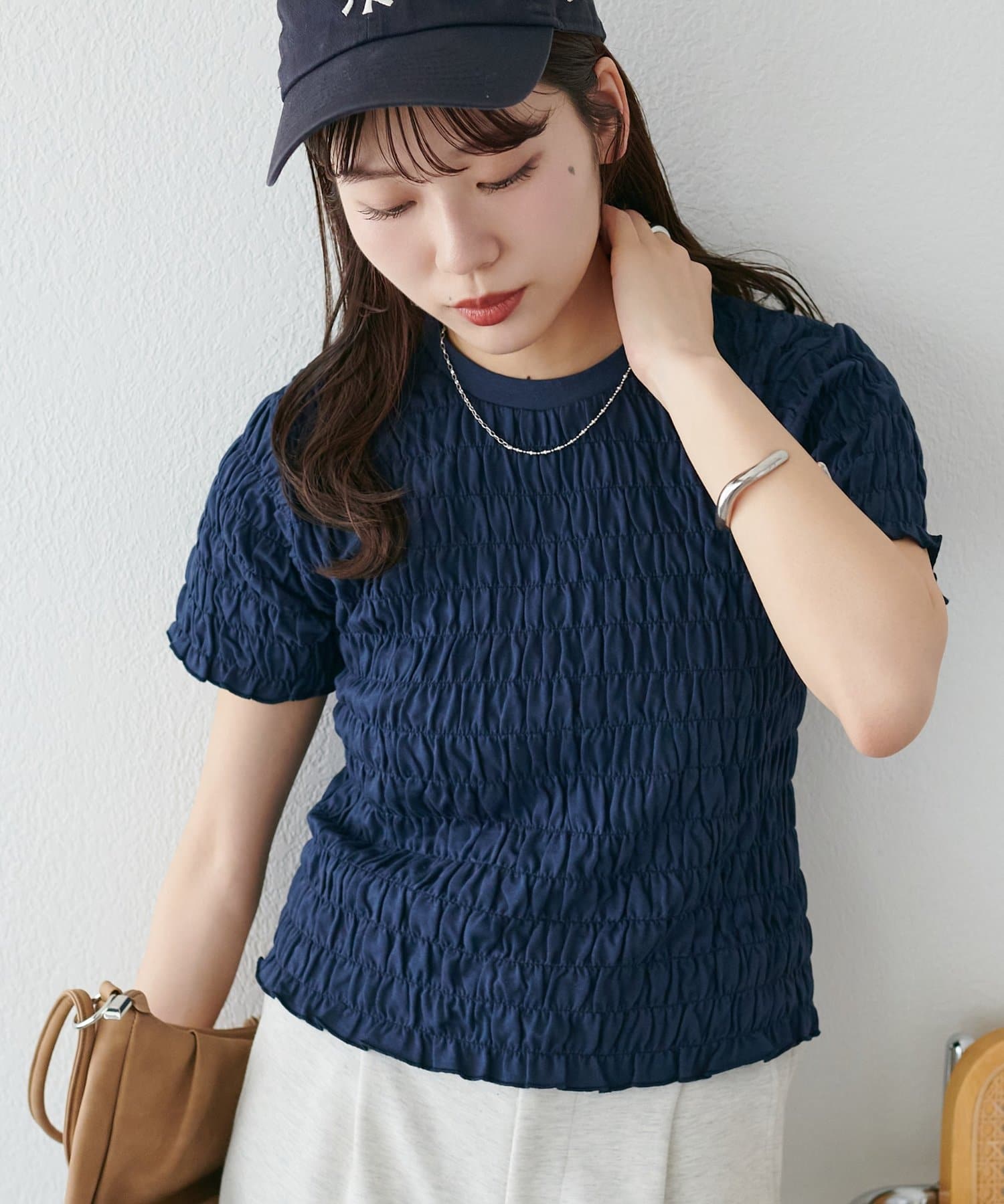 DISCOAT(ディスコート) 【WEB限定】シャーリングコンパクトTシャツ