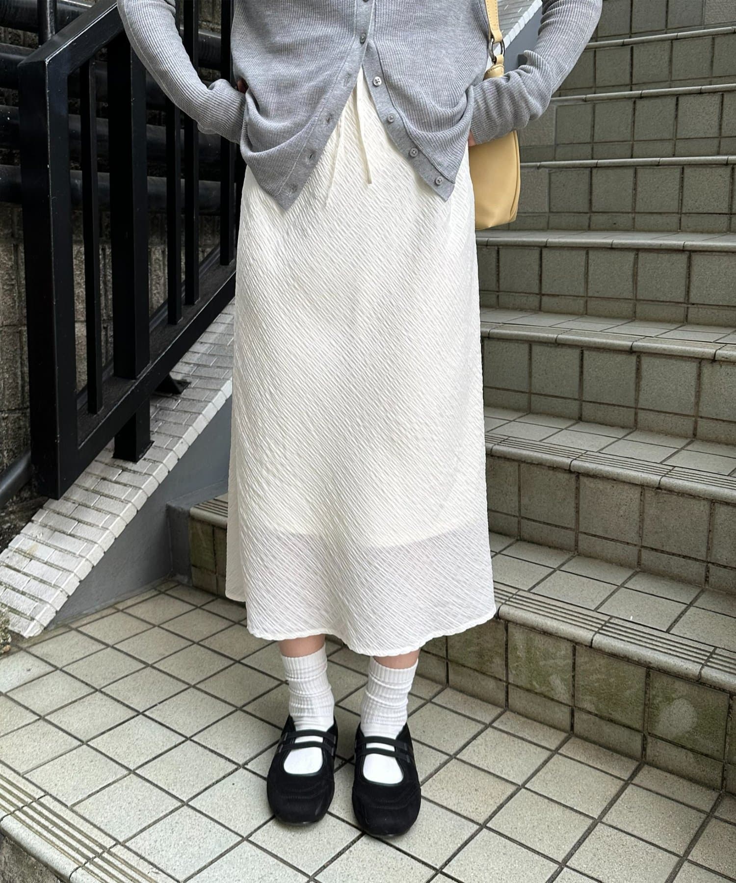 DISCOAT(ディスコート) 【umm./花柄＆無地】生地シャーリングスカート