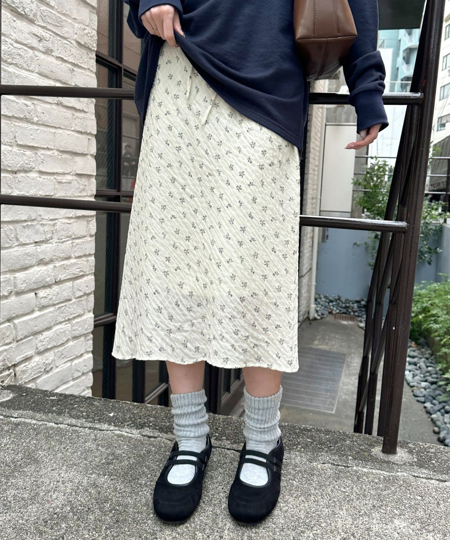 DISCOAT(ディスコート) 【umm./花柄＆無地】生地シャーリングスカート