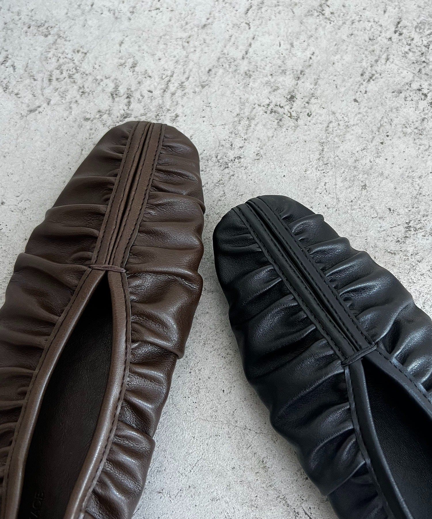 CAPRICIEUX LE'MAGE(カプリシュレマージュ) ギャザーソフトフラットシューズ