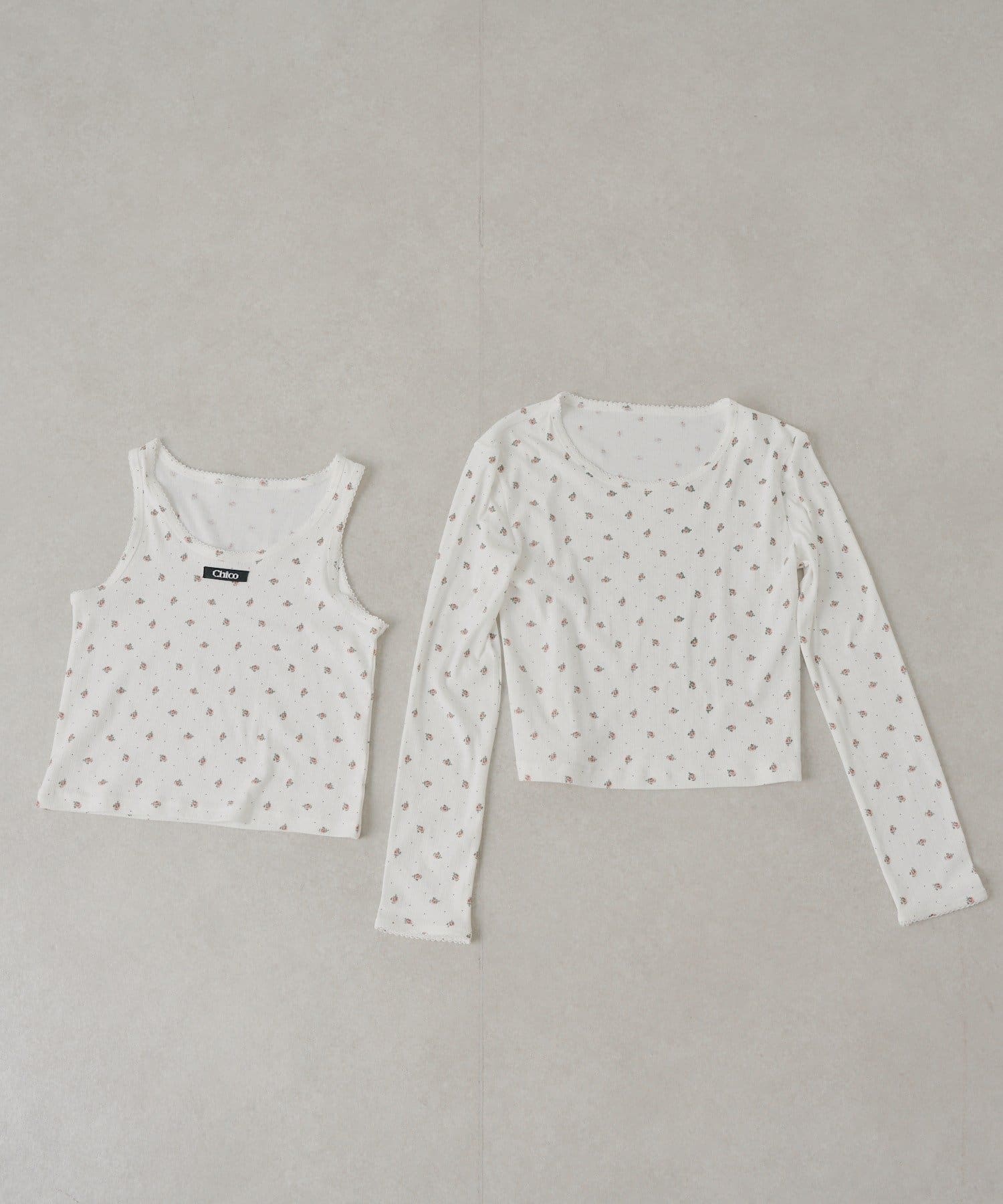 Chico(チコ) 花柄レイヤードトップス