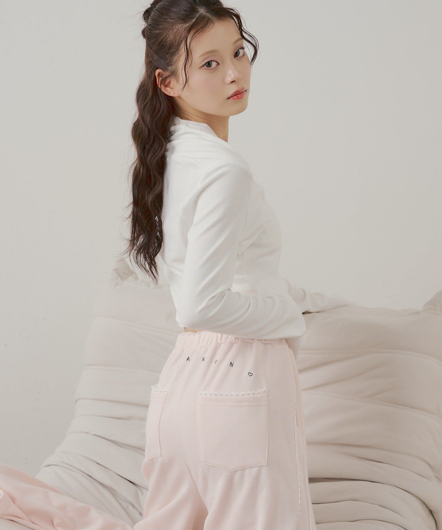 Chico(チコ) サイドレーススウェットパンツ