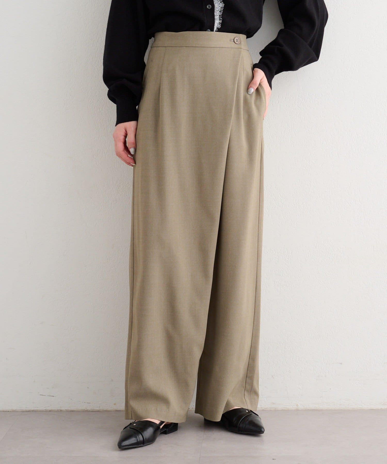 Kastane(カスタネ) 【セットアップ対応/S.Mサイズ展開】B シャンブレーラップスラックス