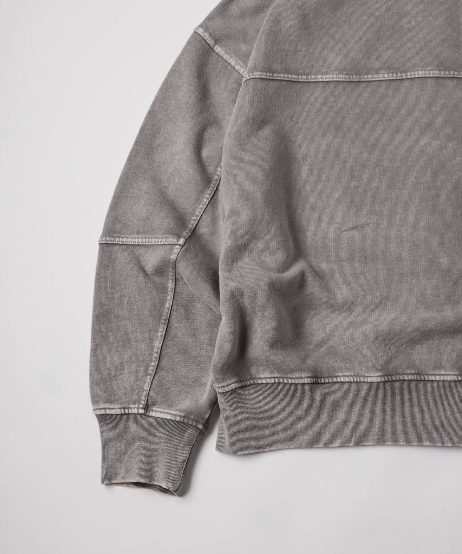 WHO’S WHO gallery(フーズフーギャラリー) KOOKY'N CHEMICALSTUDSWITICHINGZIPHOODIE