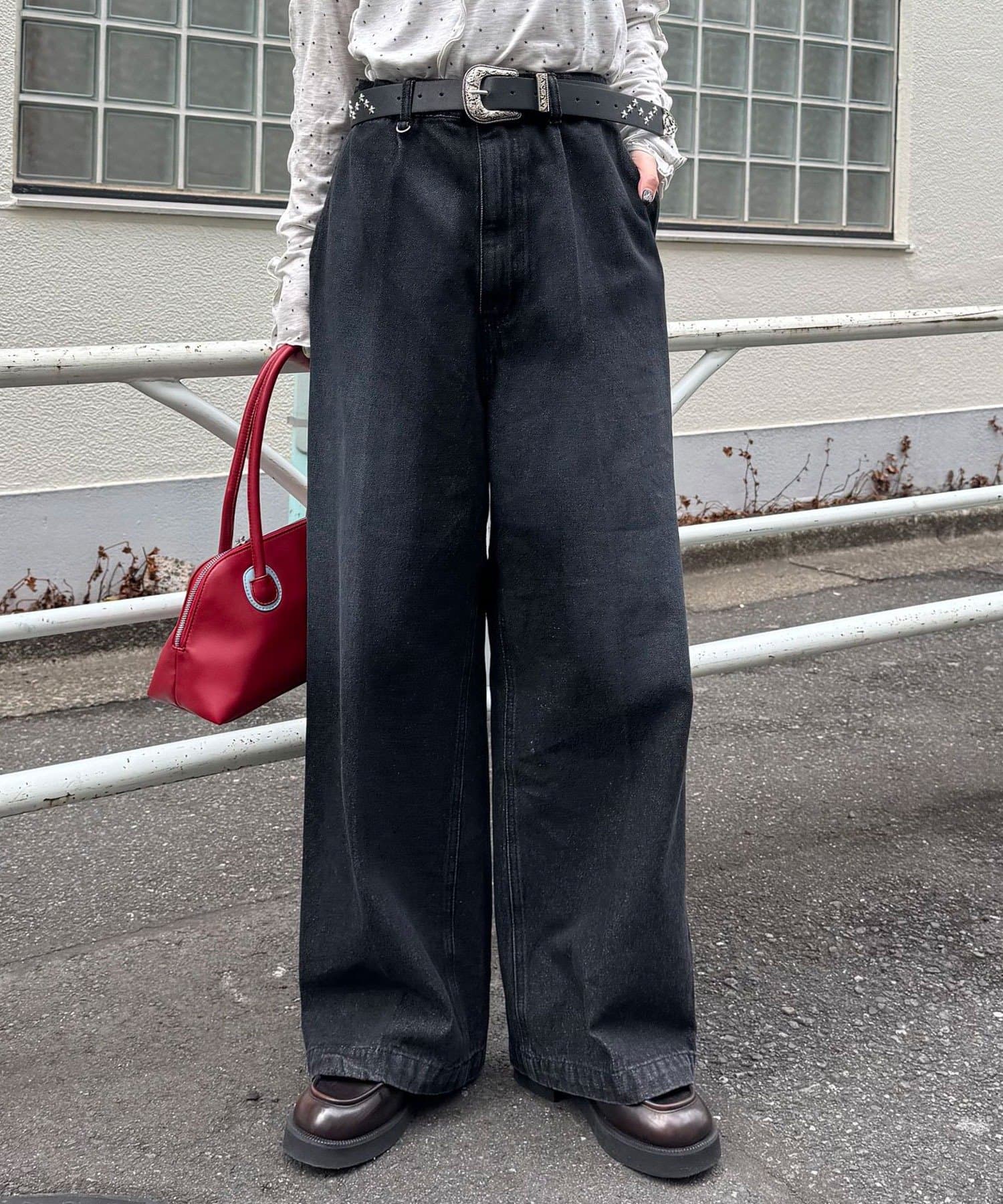 CIAOPANIC(チャオパニック) ワンタックストレートデニムパンツ