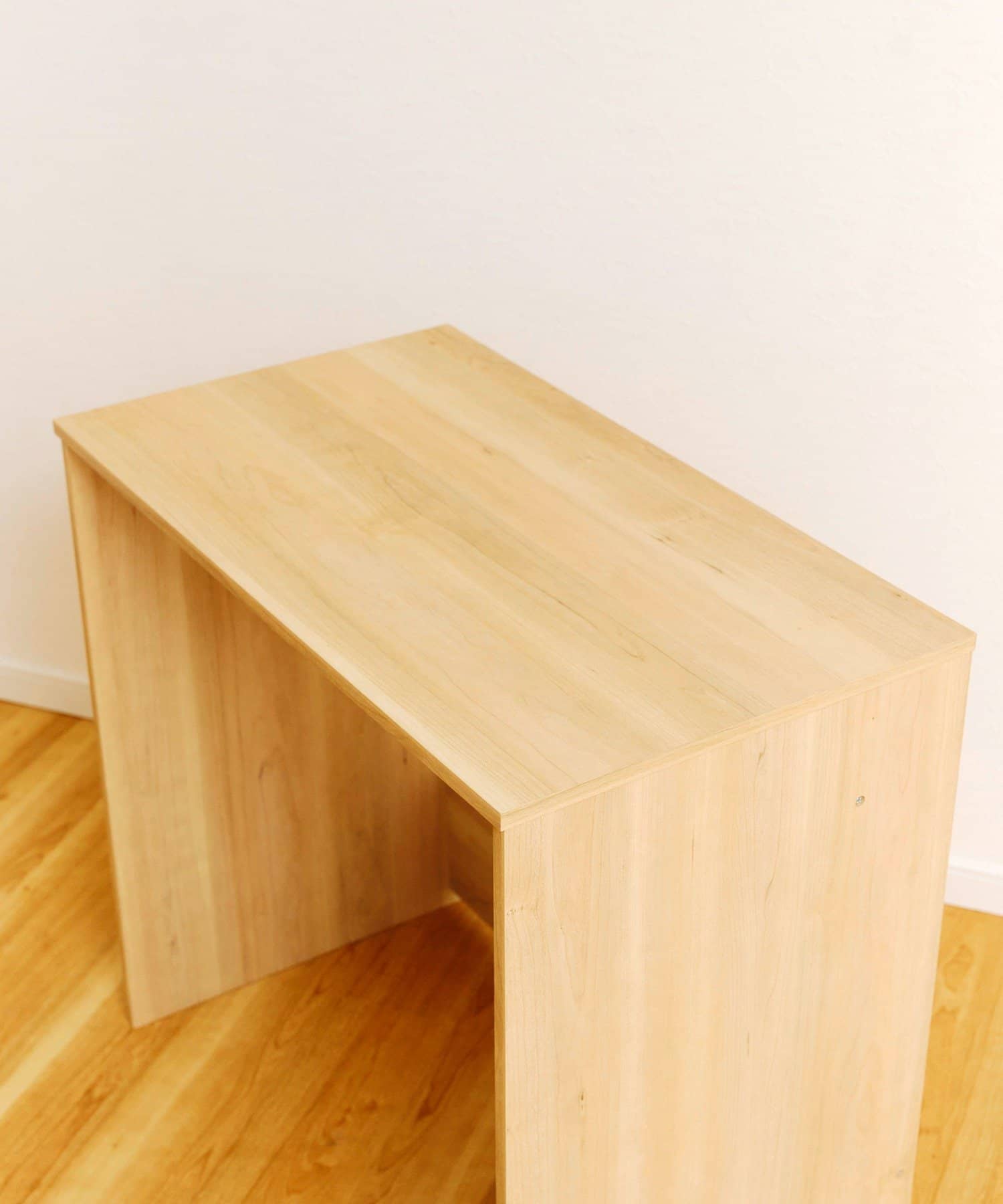 salut!(サリュ) シンプルデスク