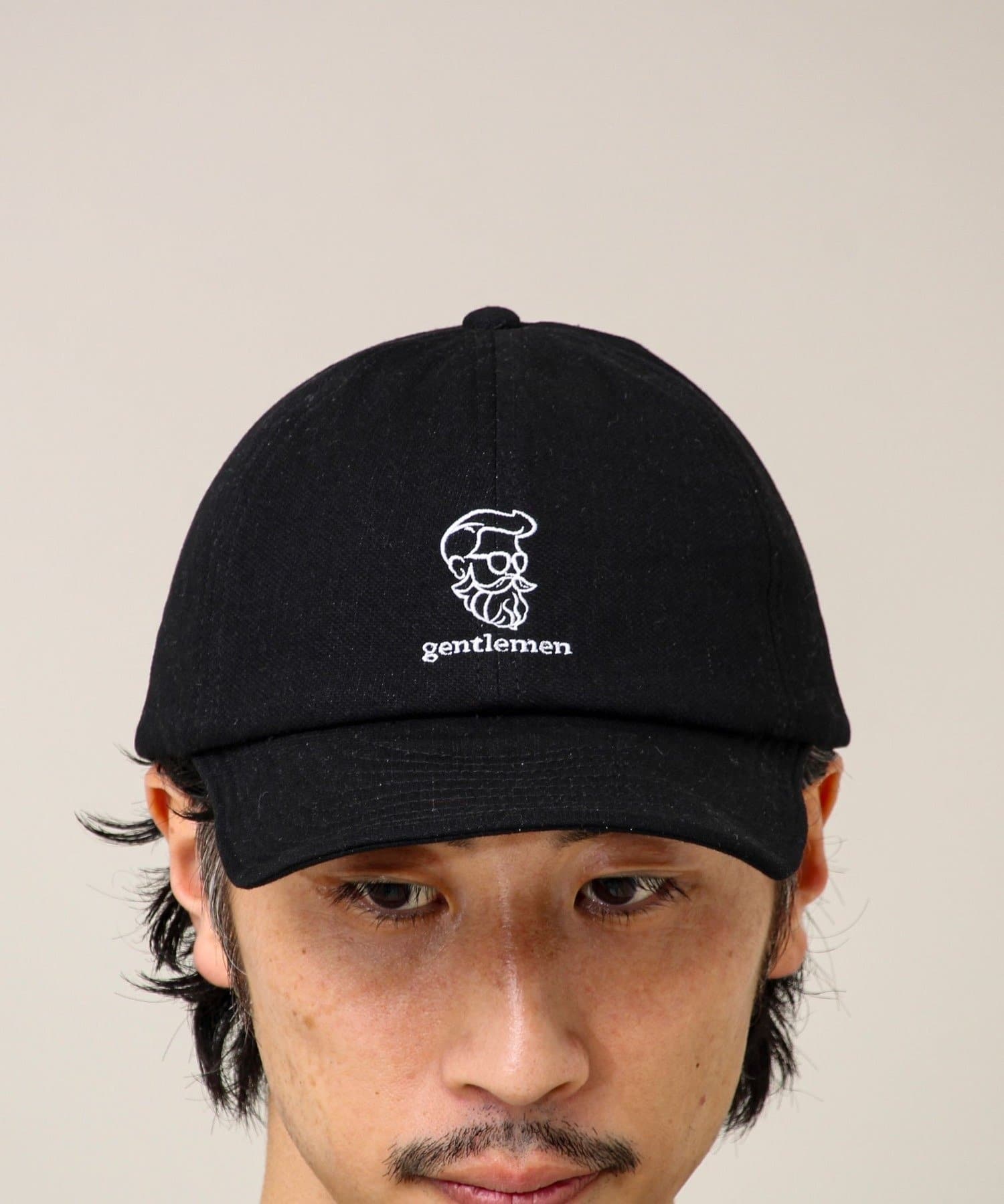 FREDY & GLOSTER(フレディ アンド グロスター) 【前後で楽しむ刺繍デザイン】BARBERキャップ