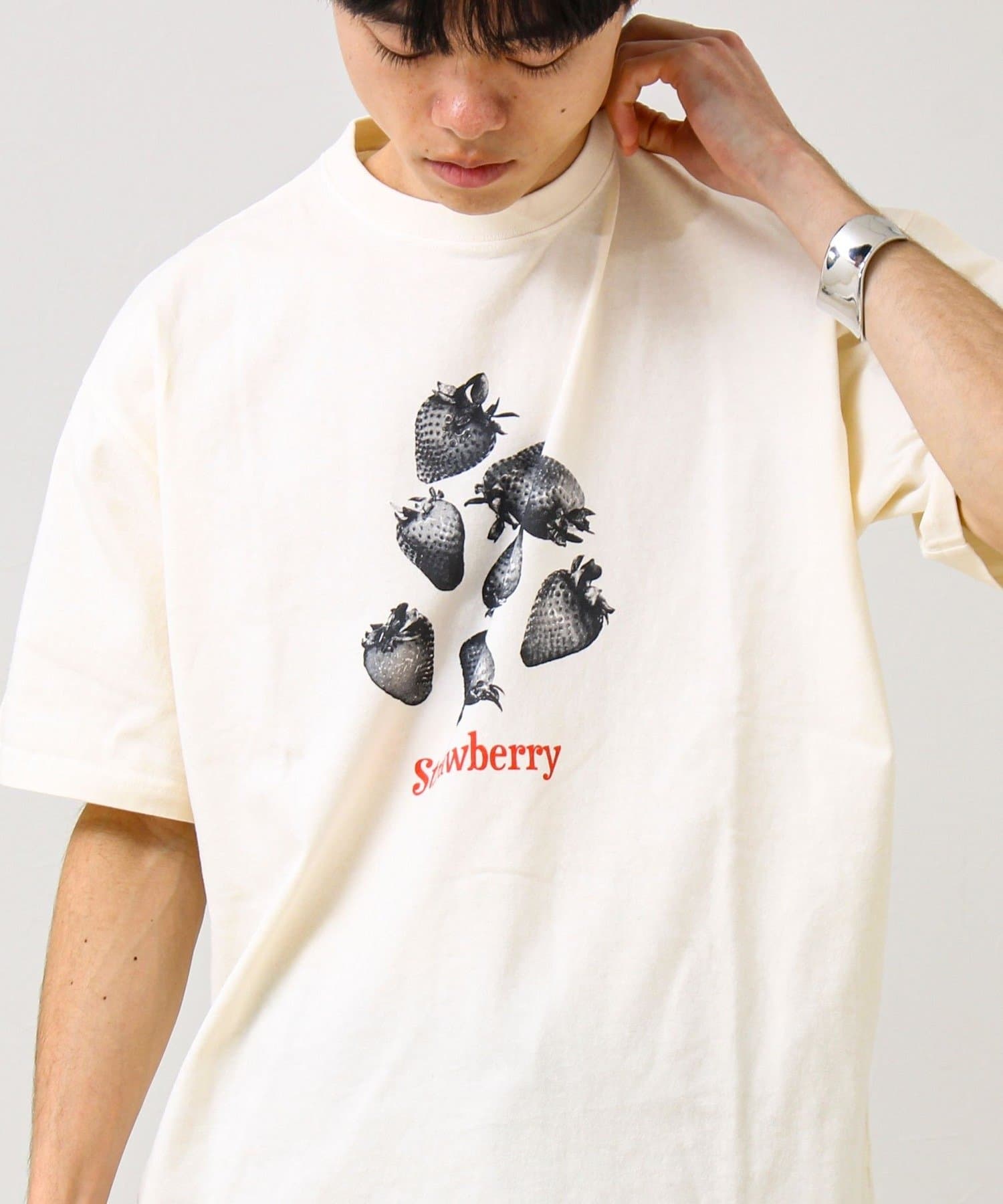 FREDY & GLOSTER(フレディ アンド グロスター) 【モノトーン果実図鑑】フルーツプリントTシャツ