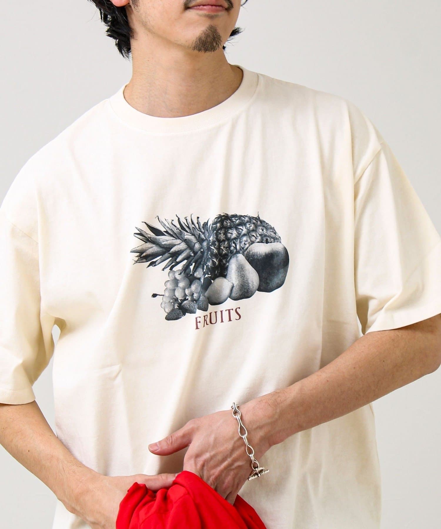 FREDY & GLOSTER(フレディ アンド グロスター) 【モノトーン果実図鑑】フルーツプリントTシャツ