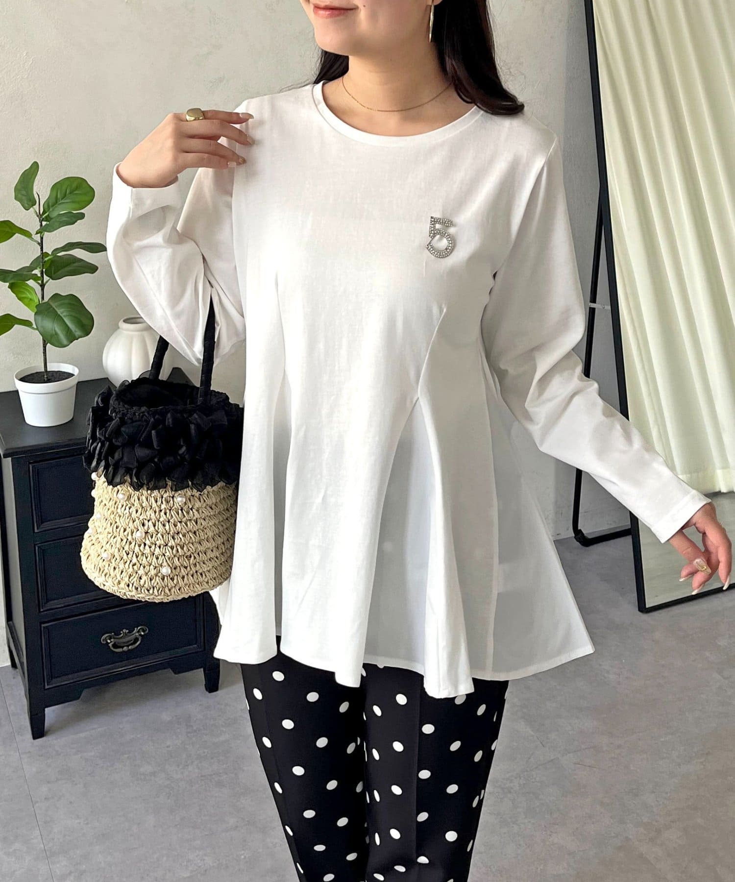 prose verse(プロズヴェール) 裾ドッキングフレアトップス