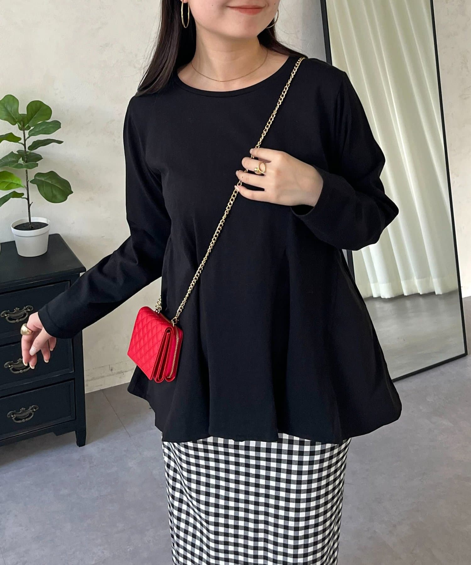 prose verse(プロズヴェール) 裾ドッキングフレアトップス