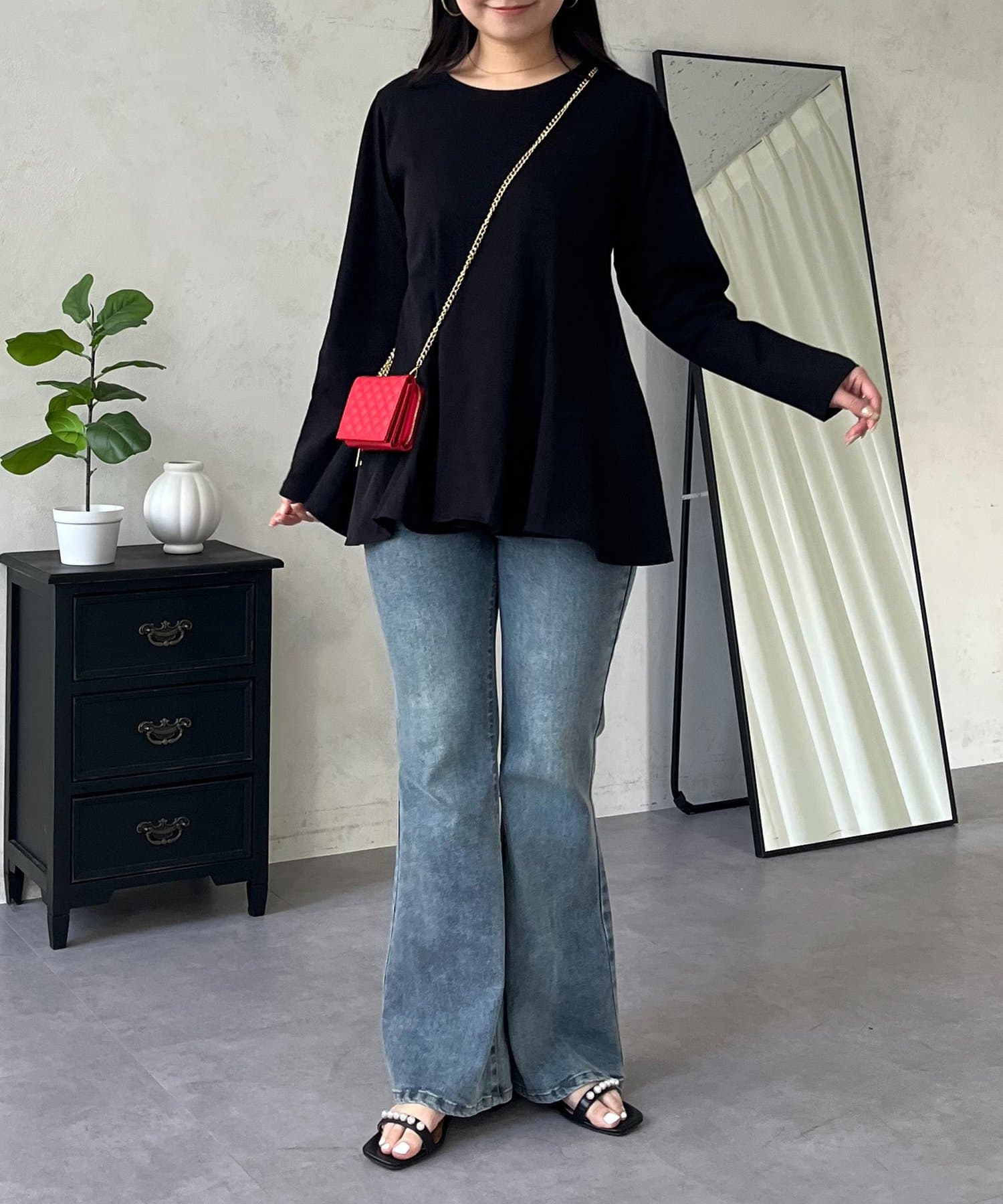 prose verse(プロズヴェール) 裾ドッキングフレアトップス