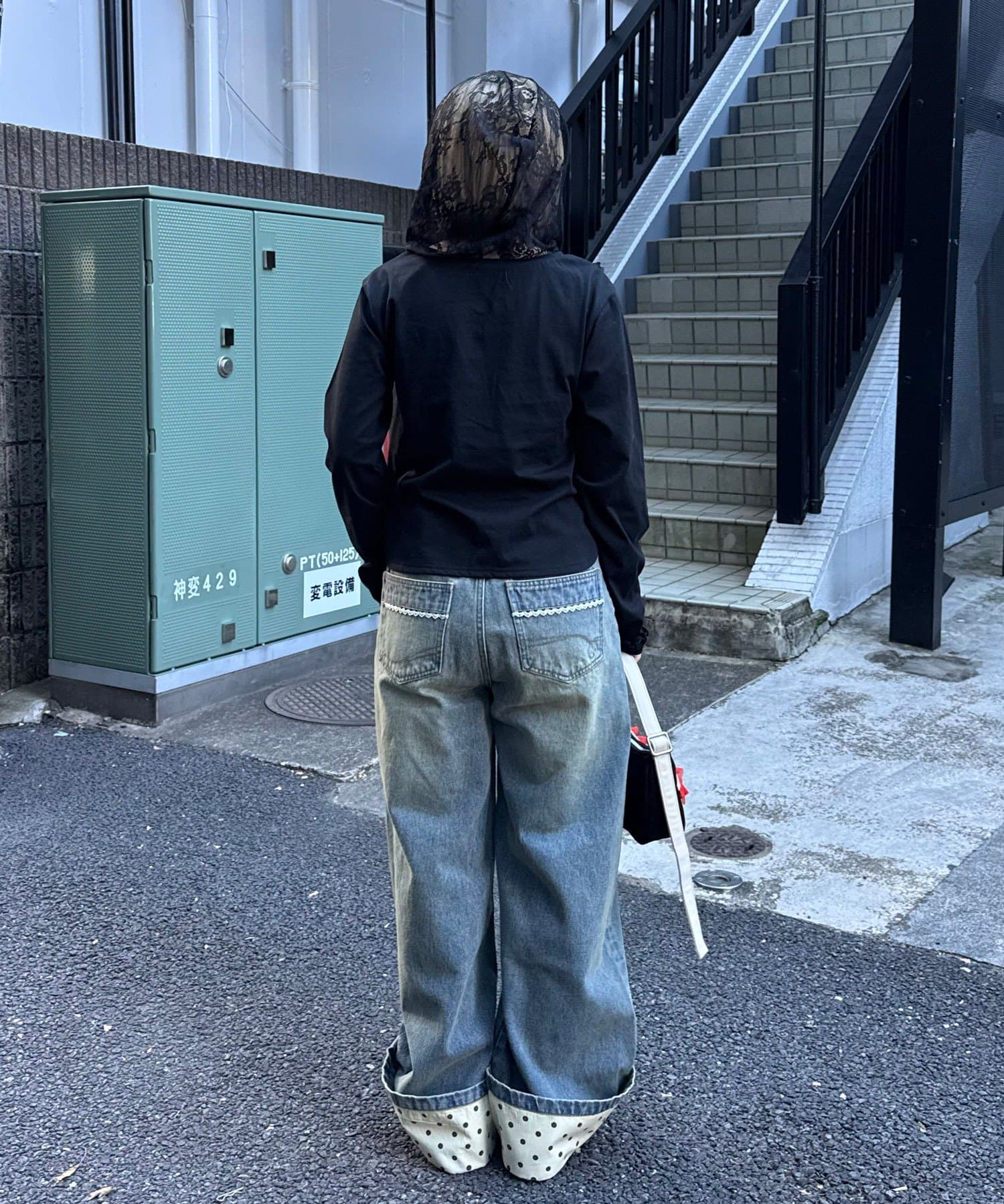 CIAOPANIC(チャオパニック) バラフリルレースフードシアートップス