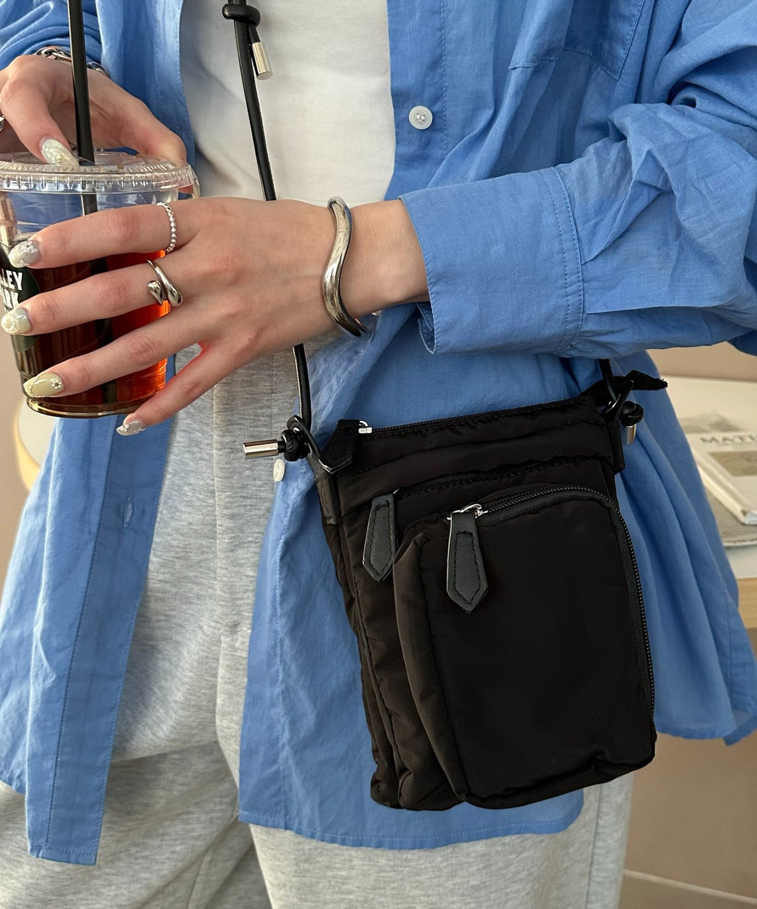 DISCOAT(ディスコート) 【3/14(土)12:00販売スタート/6ポケット】ユーティリティーパフィーミニショルダーバッグ