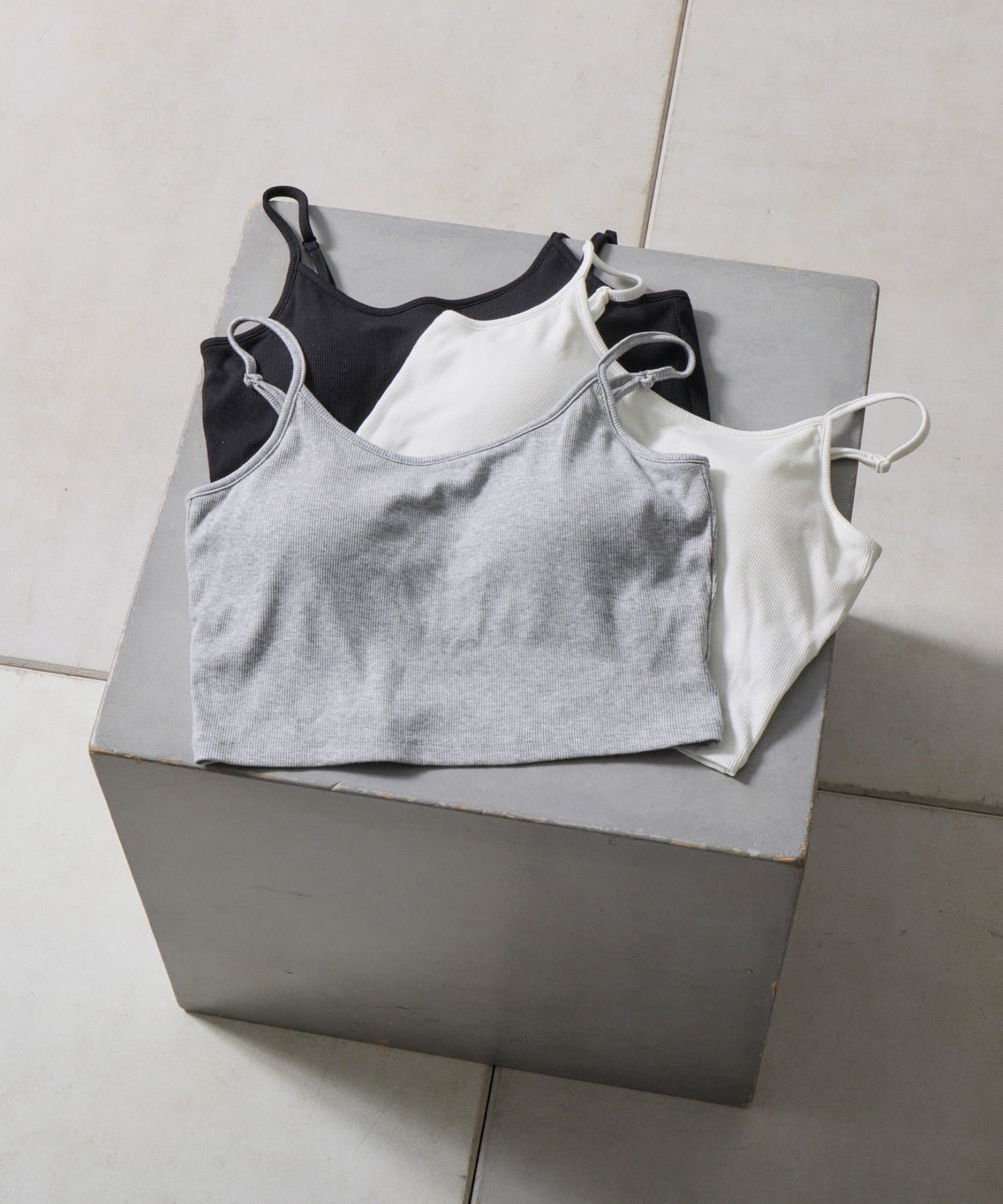 -goocy-(グーシー) 【冷感】カップ付きショートキャミ