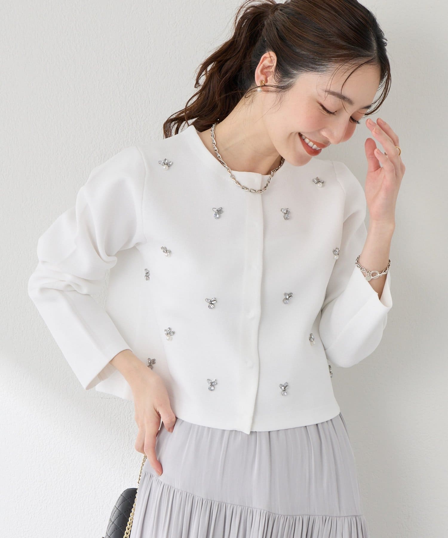 La boutique BonBon(ラブティックボンボン) ビジュー刺繍スポンディッシュジャケットカーディガン