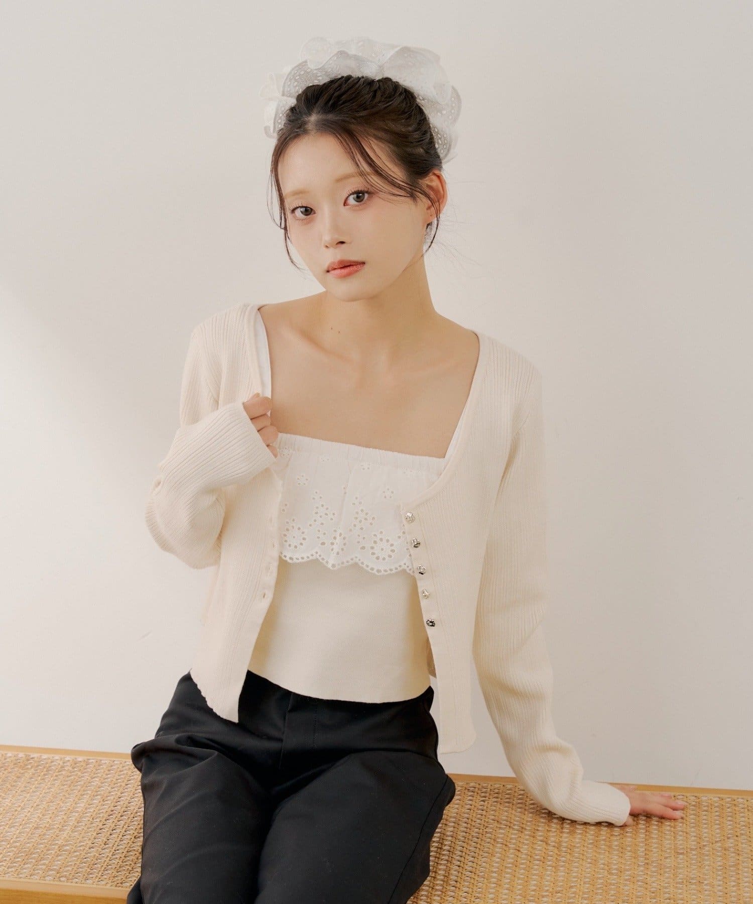 Chico(チコ) 【SALON by Chico】レースフリルベア+コンパクトカーディガンセット