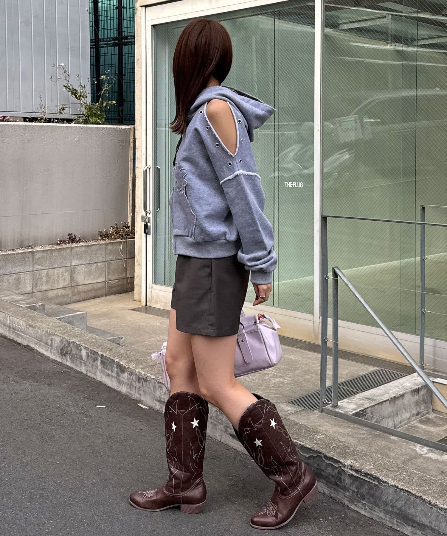 CIAOPANIC(チャオパニック) ショルダースリットハトメワッペンジップパーカー