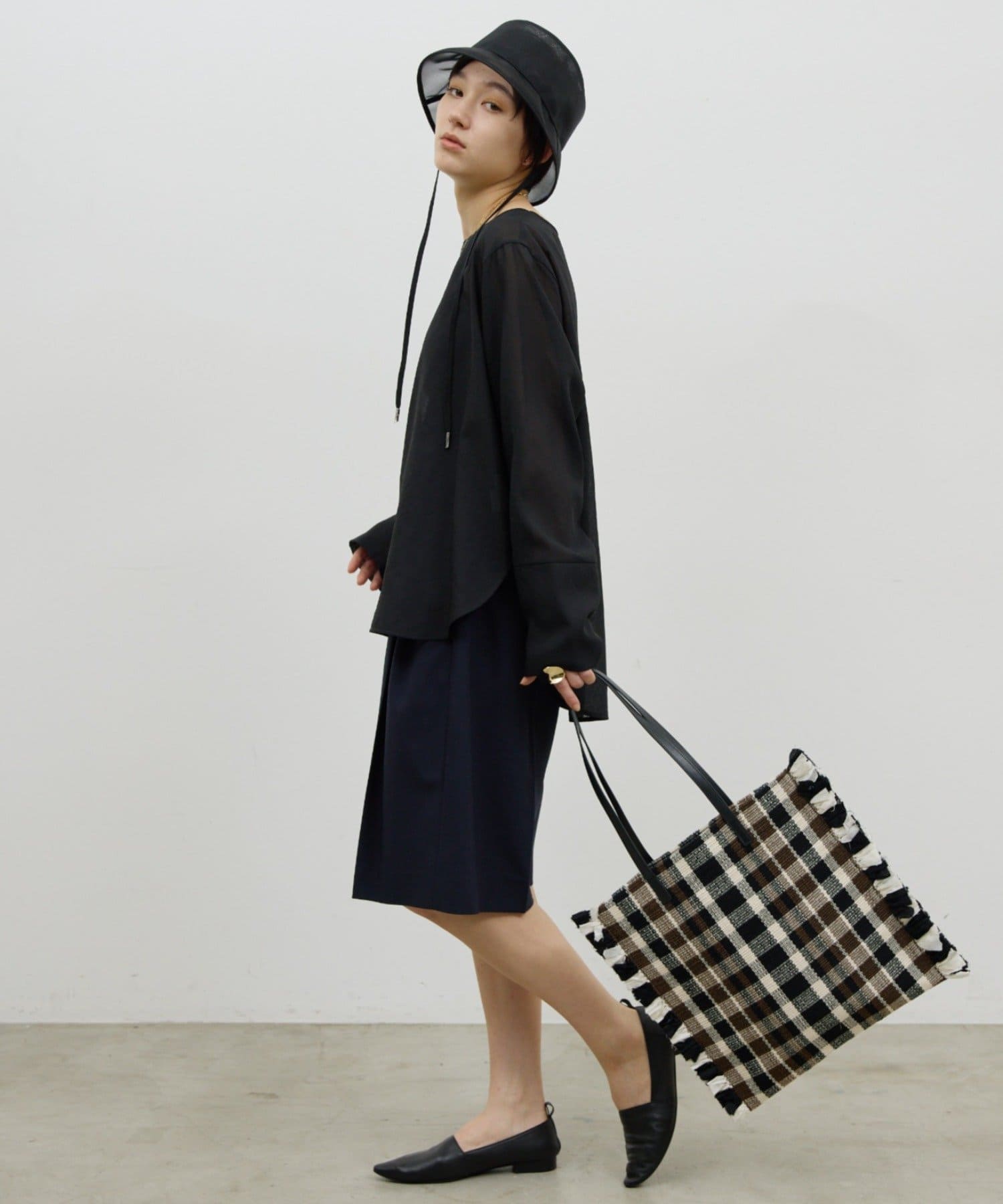 GALLARDAGALANTE(ガリャルダガランテ) 【近日予約開始】ラウンドTガーゼブラウス