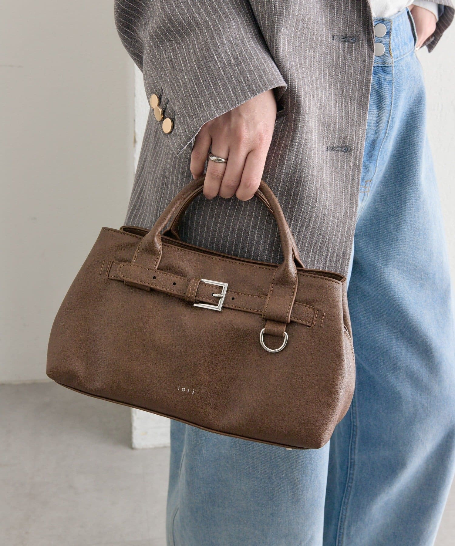 mystic(ミスティック) loti ベルト付きボストンバッグ