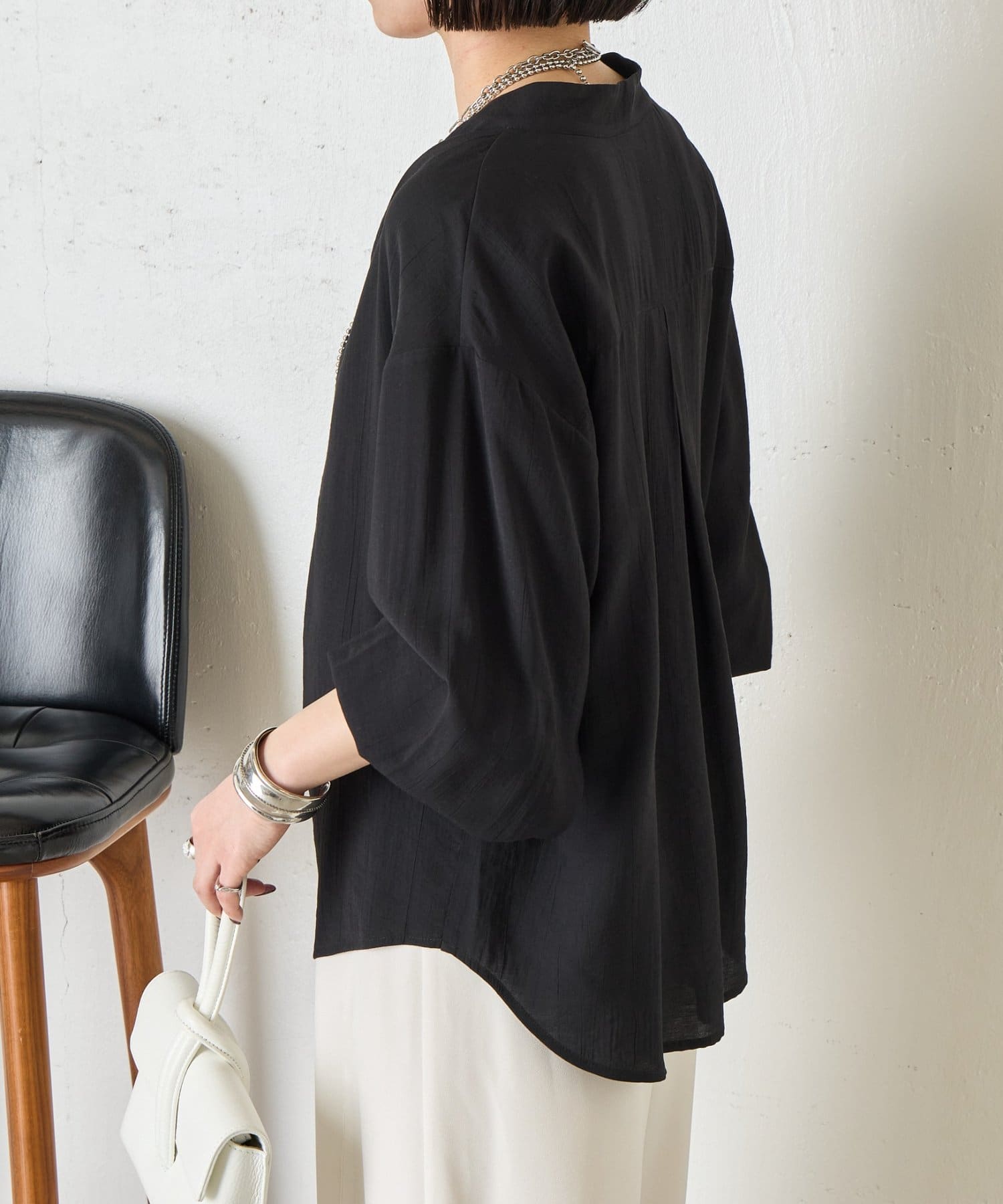 Jena　espace merveilleux(ジェナ　エスパスメルヴェイユ) ワンタックプルオーバーシャツ