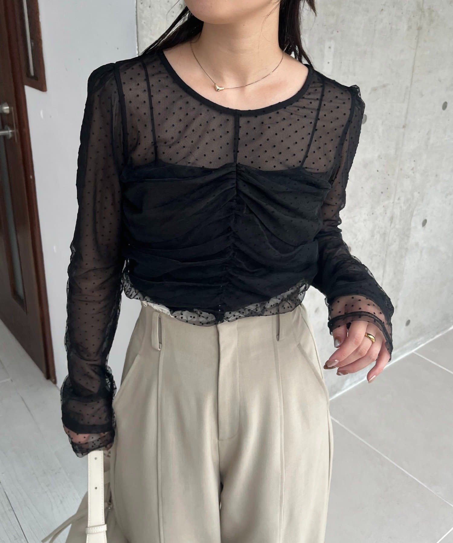 CAPRICIEUX LE'MAGE(カプリシュレマージュ) 【再販】フロッキードットブラウス