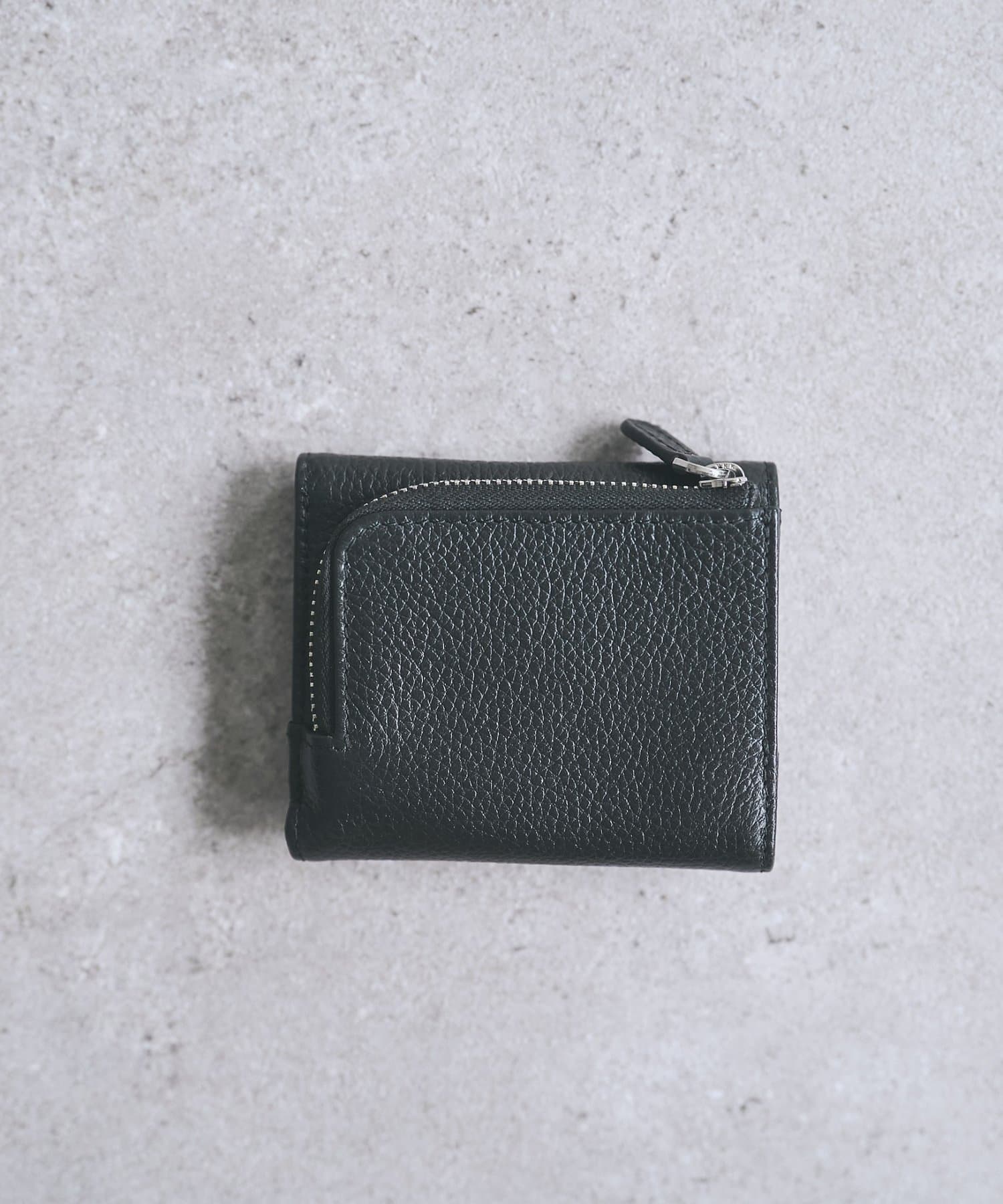 BEARDSLEY(ビアズリー) Dog刺繍ウォレット