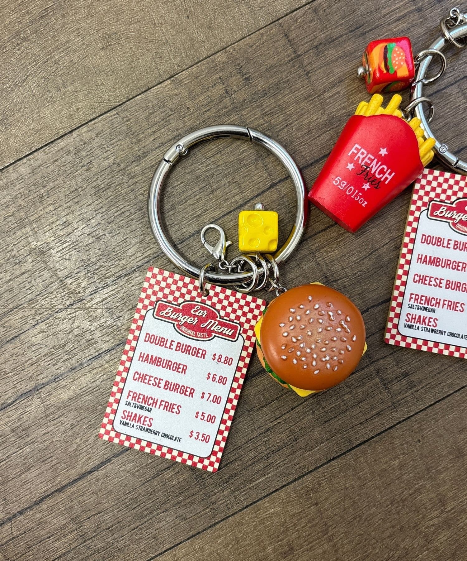 ear PAPILLONNER(イア パピヨネ) バーガーショップチャーム