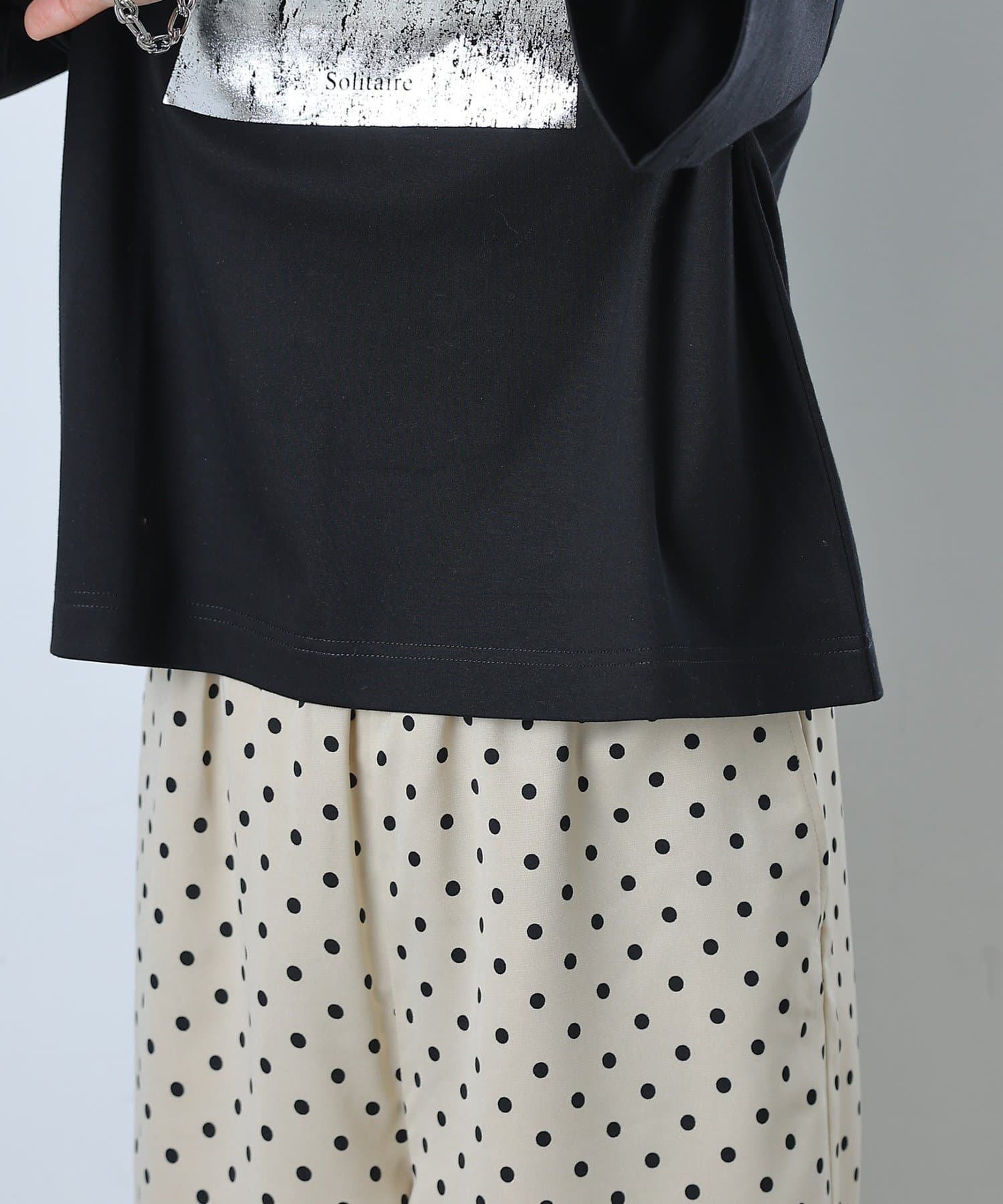 COLONY 2139(コロニー トゥーワンスリーナイン) 箔プリント半袖Ｔシャツ