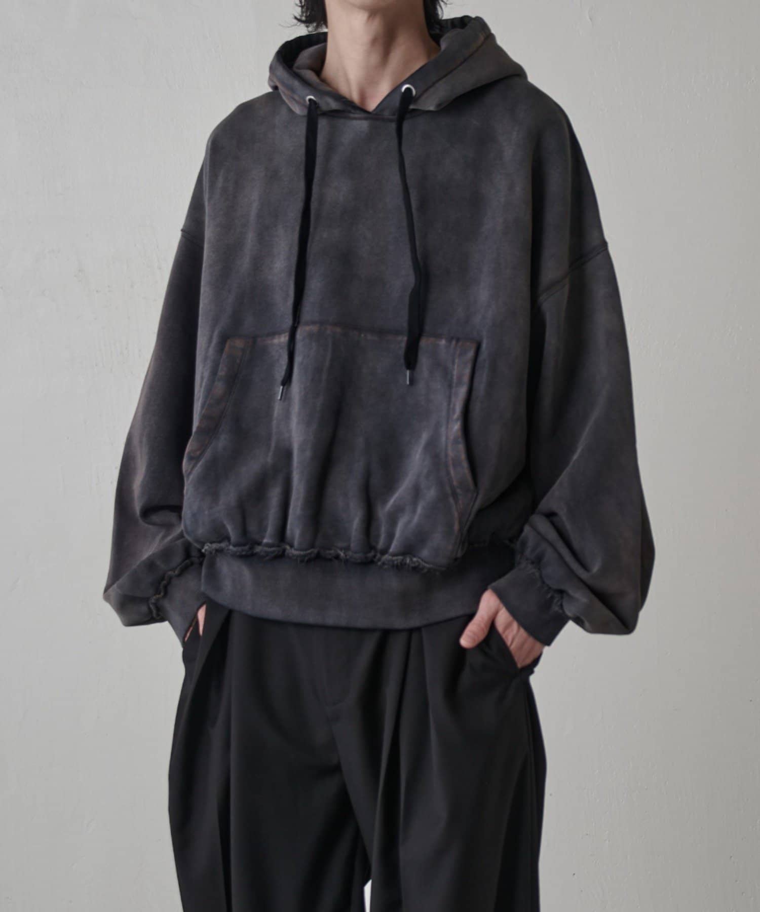 Lui's(ルイス) GOATボリュームパーカー