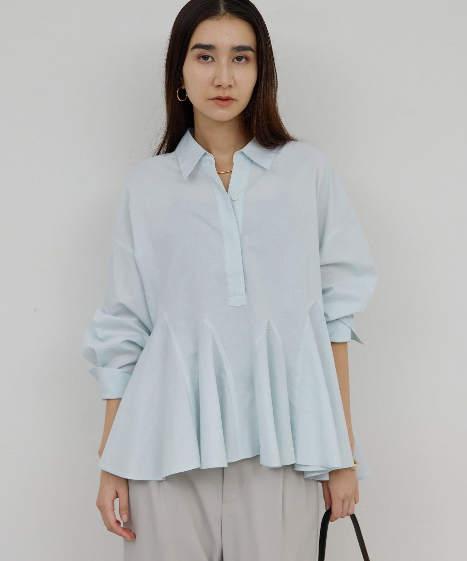 GALLARDAGALANTE(ガリャルダガランテ) 【1/15(木)10:30~予約開始】【1枚で様見え】フレアブラウス