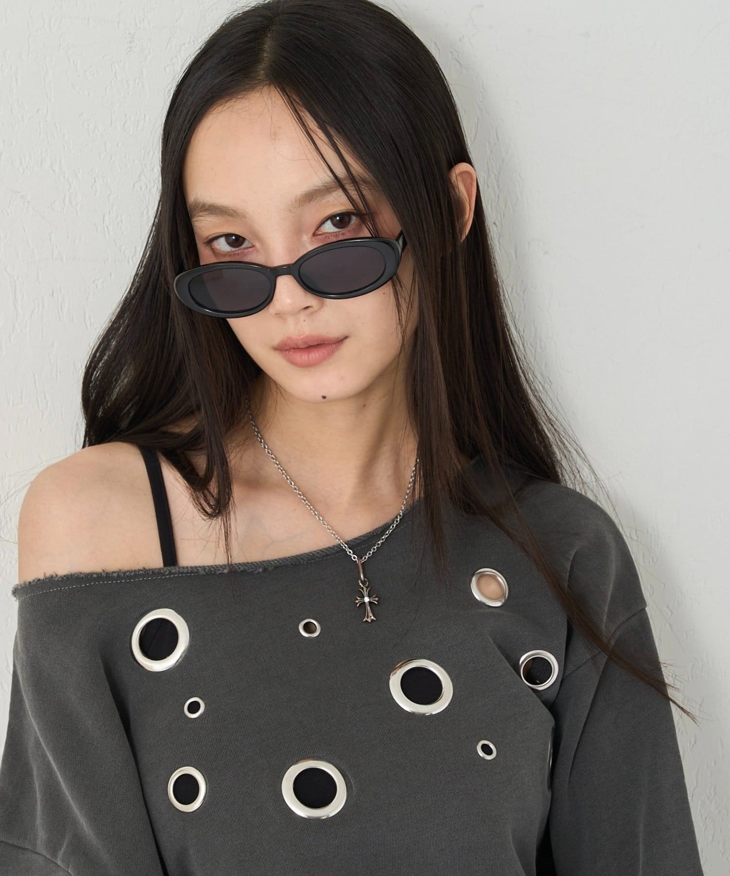 WHO’S WHO gallery(フーズフーギャラリー) OVAL SUNGLASSES