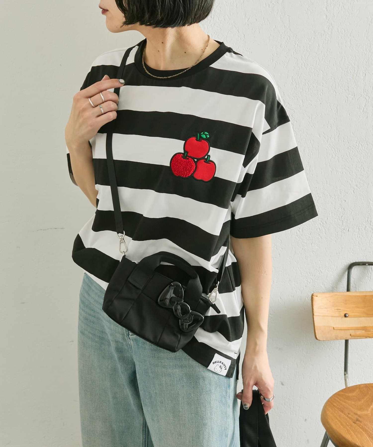 ear PAPILLONNER(イア パピヨネ) 【HELLO KITTY（ハローキティ）×ear】コラボミニ樹脂パーツトートバッグ《撥水》