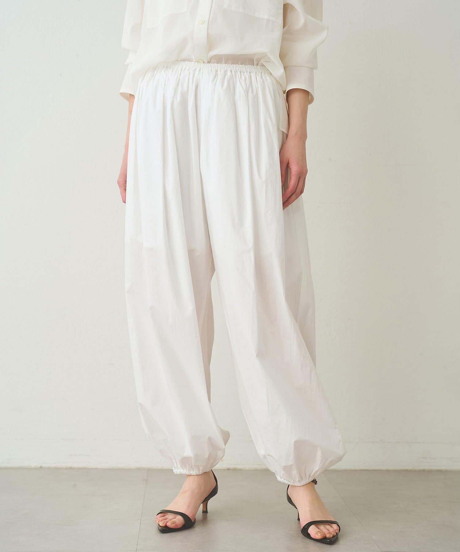 Whim Gazette(ウィム ガゼット) タイプライターバレルパンツ