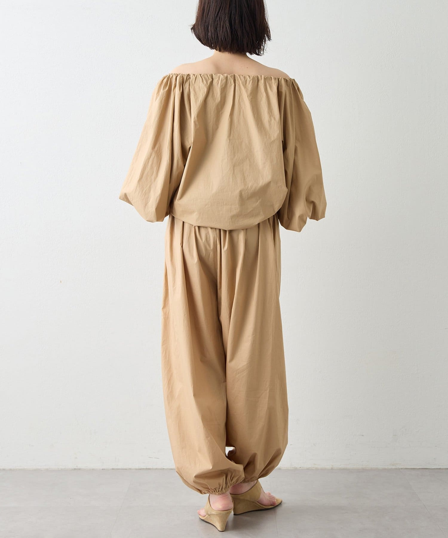 Whim Gazette(ウィム ガゼット) タイプライターバレルパンツ