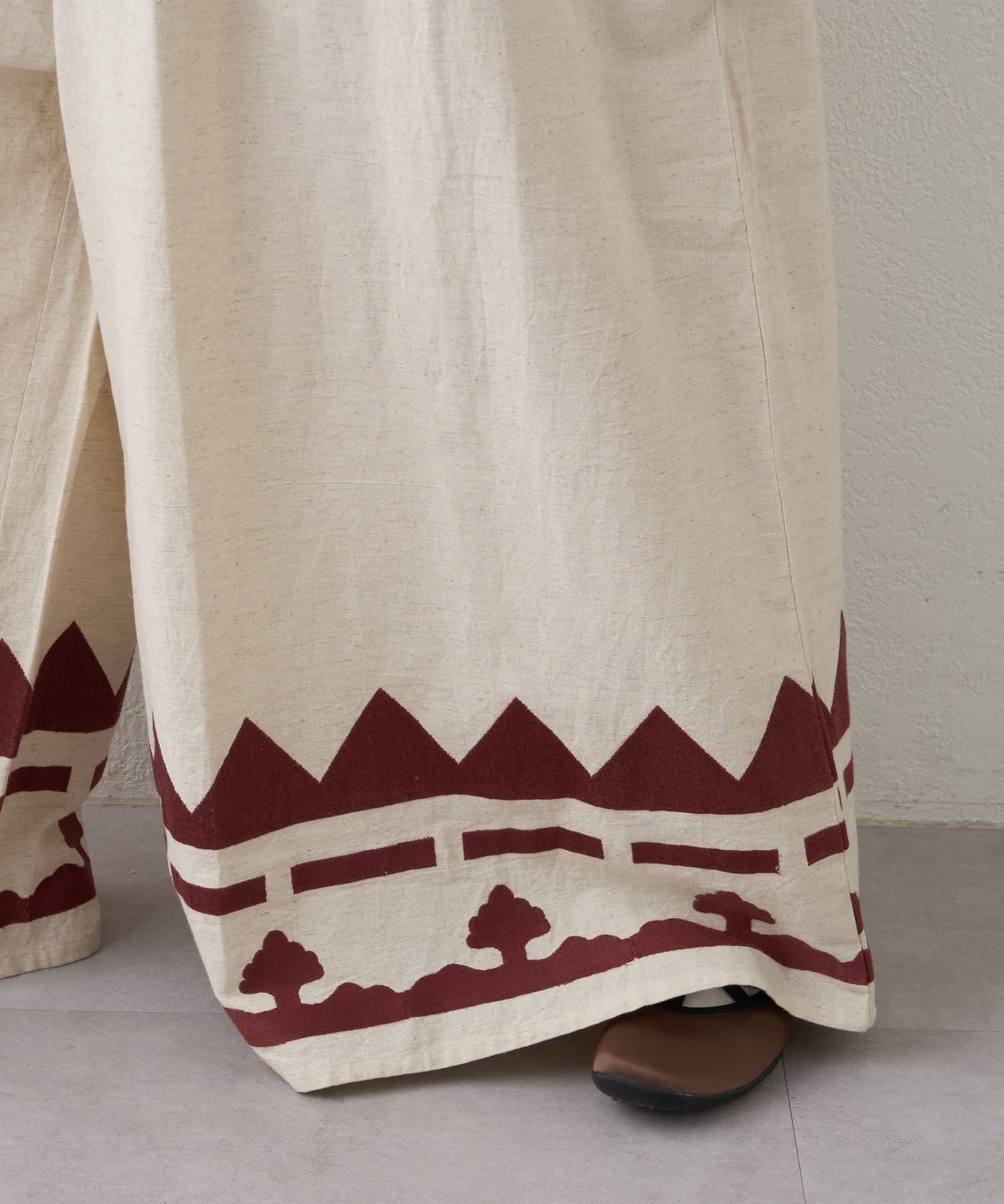 CIAOPANIC TYPY(チャオパニックティピー) 【Aguni】綿麻裾刺繍サロペット