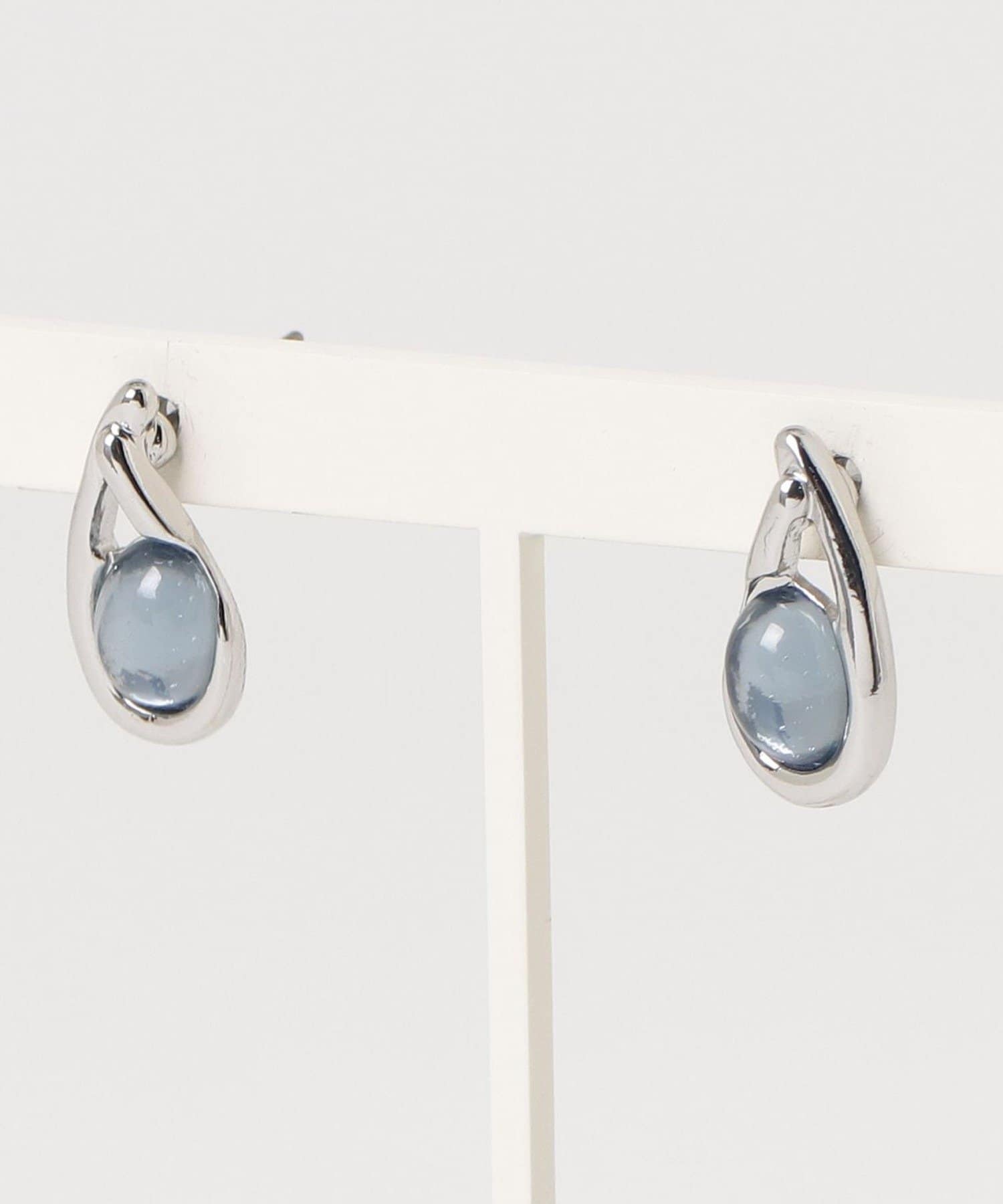 FREDY & GLOSTER(フレディ アンド グロスター) クリアカラードロップピアス