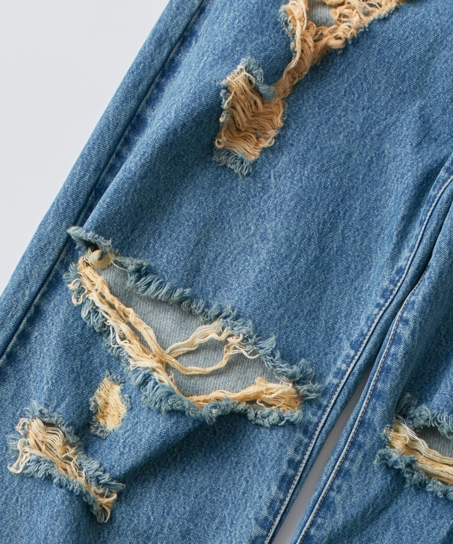 WHO’S WHO gallery(フーズフーギャラリー) BOLD DISTRESSED DENIM