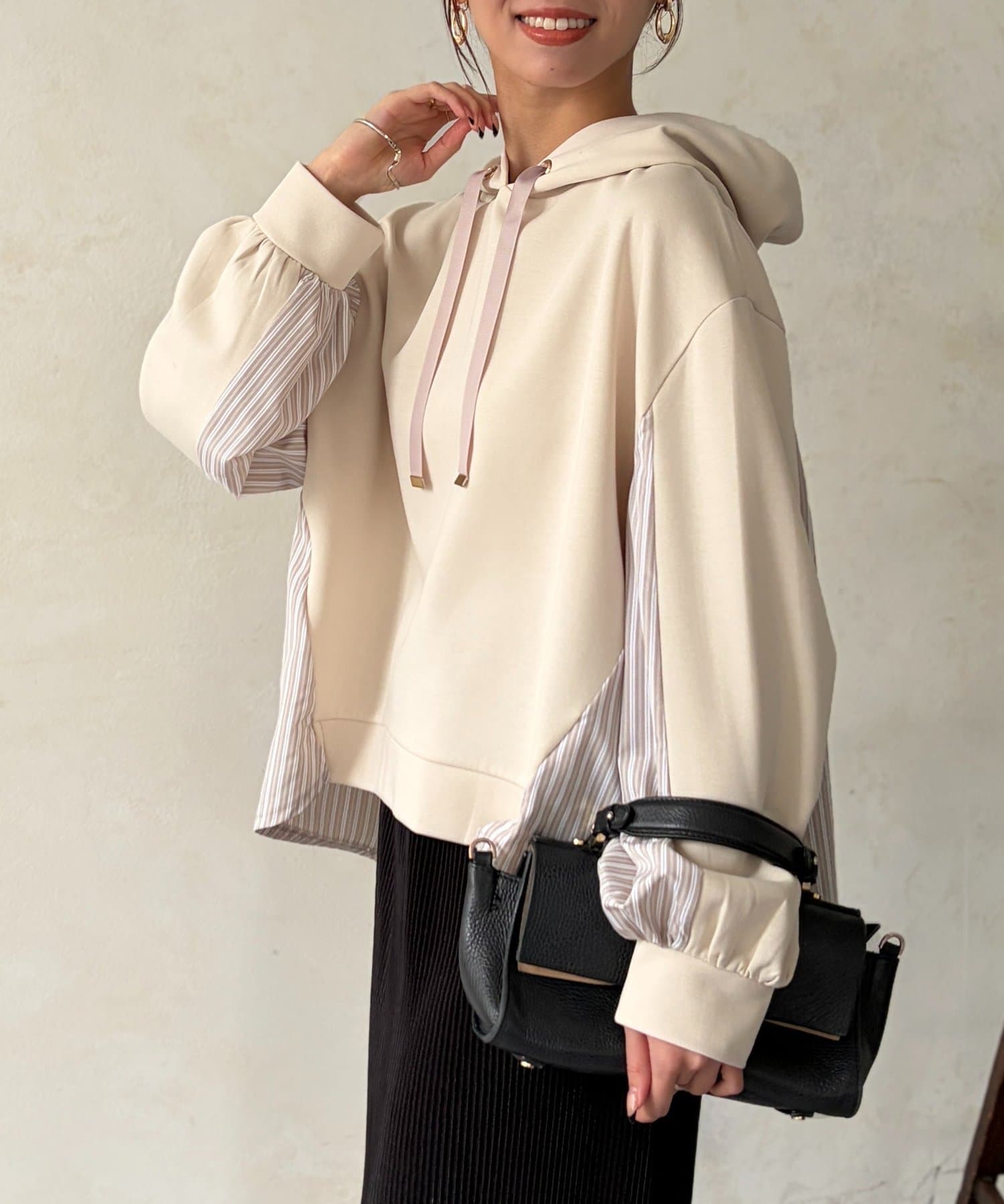 Chez toi(シェトワ) ダンボールBACKストライプ切替パーカー