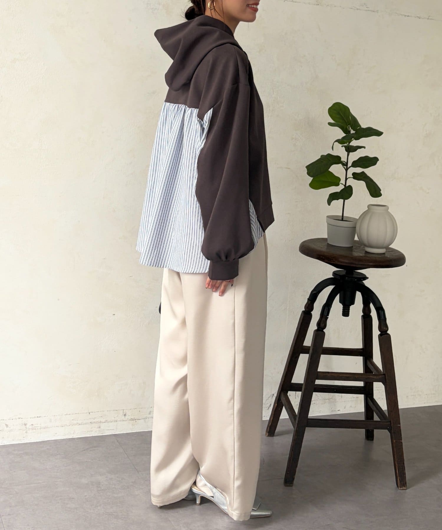 Chez toi(シェトワ) ダンボールBACKストライプ切替パーカー