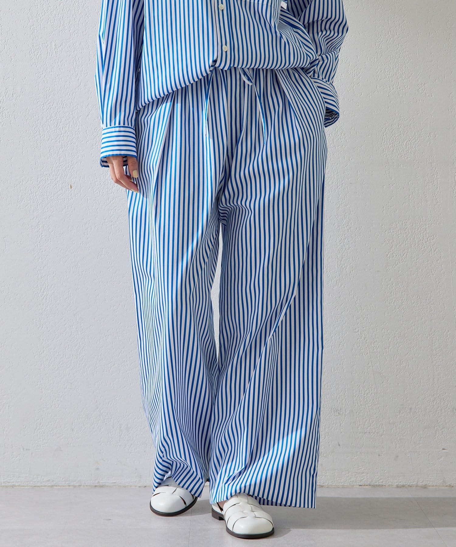 Whim Gazette(ウィム ガゼット) ストライプパンツ