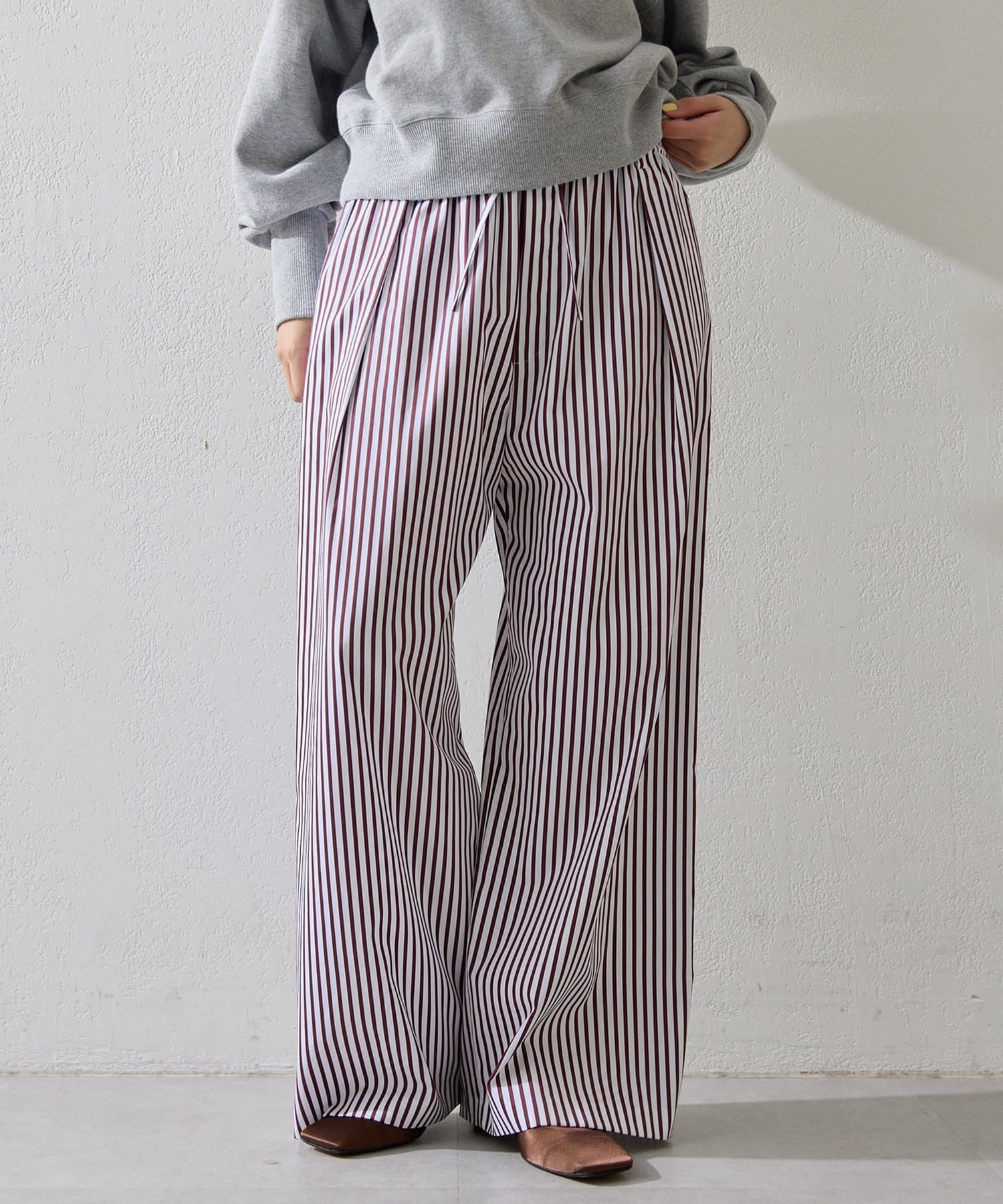 Whim Gazette(ウィム ガゼット) ストライプパンツ