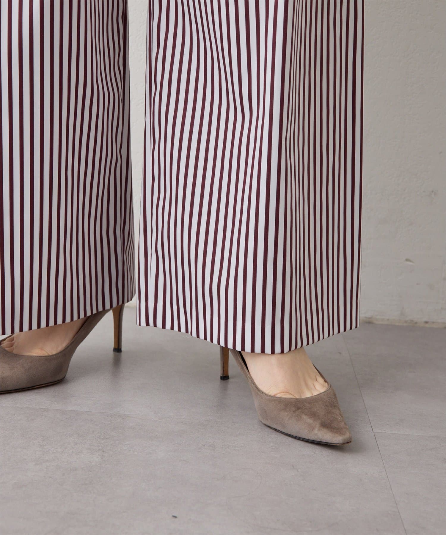 Whim Gazette(ウィム ガゼット) ストライプパンツ