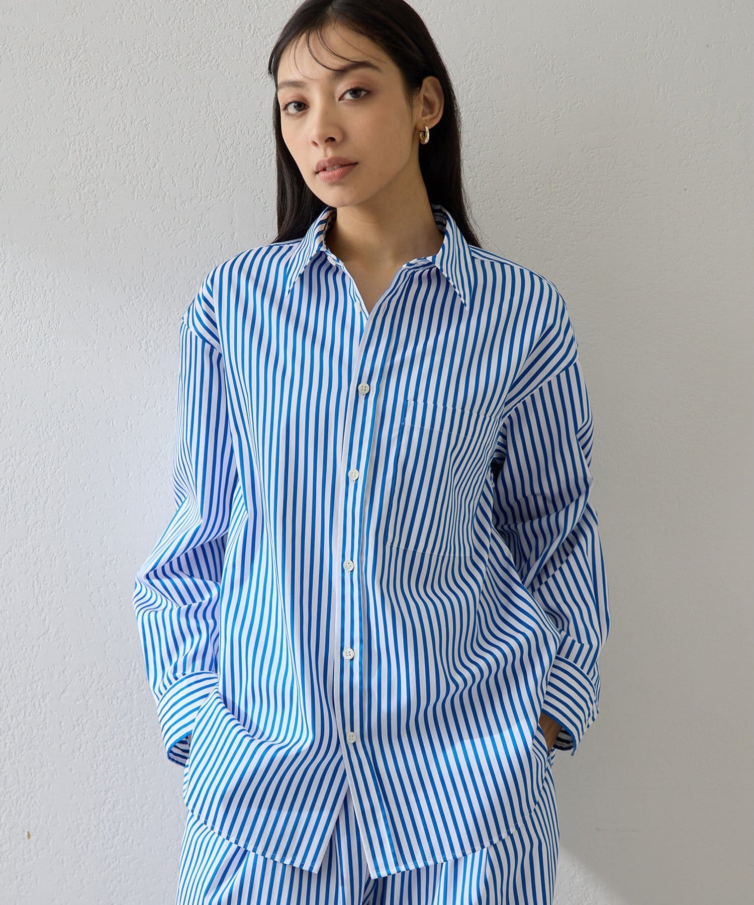 Whim Gazette(ウィム ガゼット) ストライプシャツ