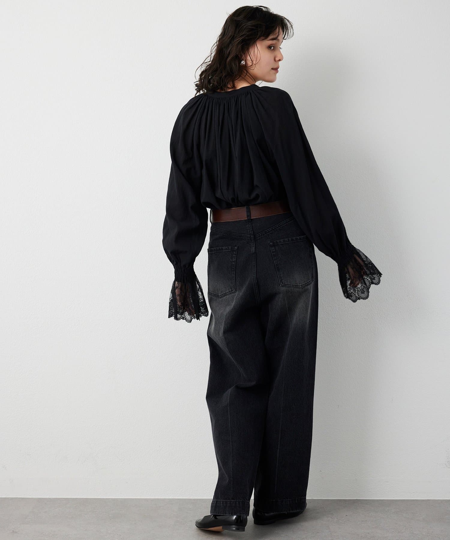 Whim Gazette(ウィム ガゼット) コットンレースブラウス