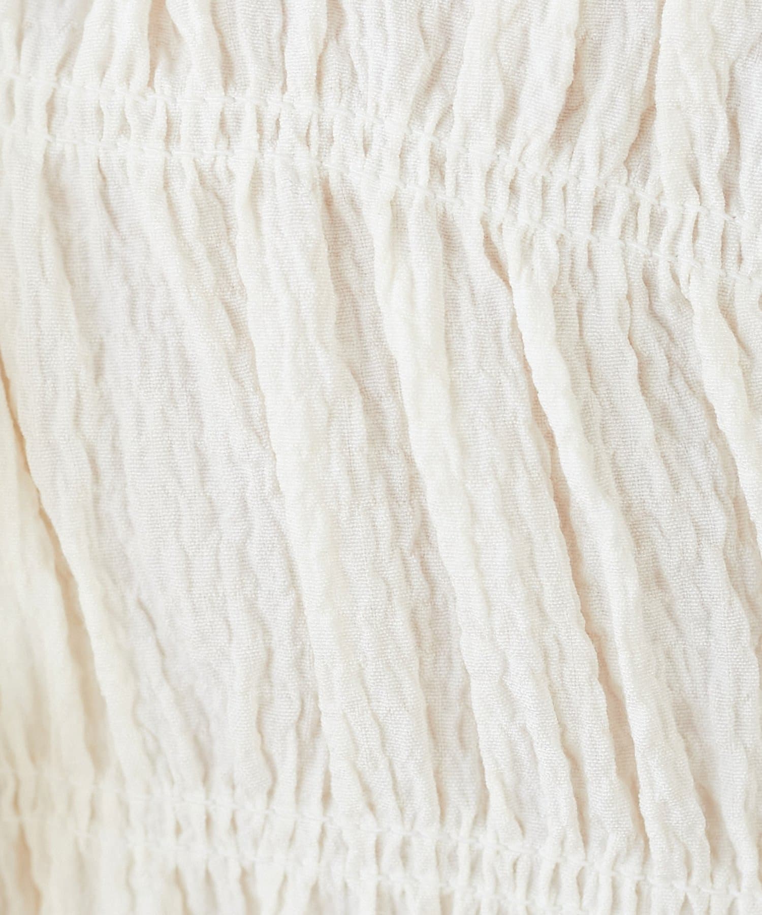 DISCOAT(ディスコート) 【WEB限定】肩フリルシャーリングプルオーバー