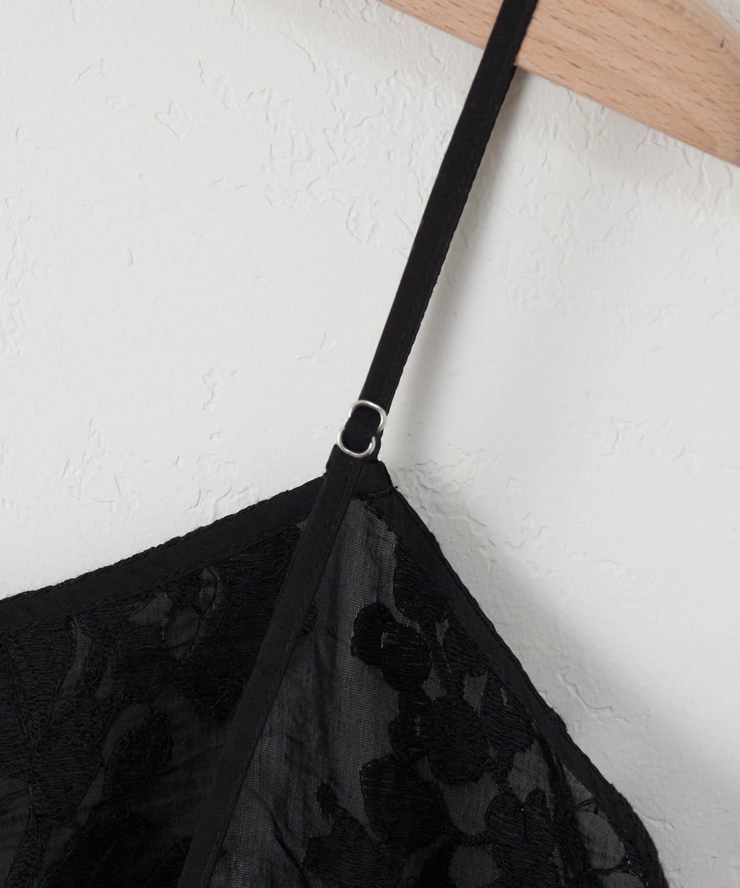 DISCOAT(ディスコート) 【WEB限定】刺繍レースキャミチュニック