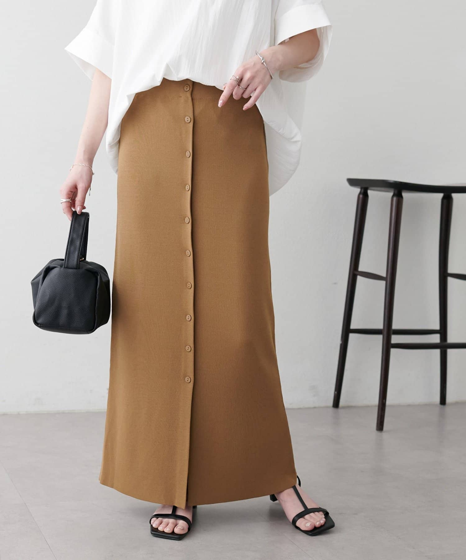 DISCOAT(ディスコート) 【Noka】接触冷感前ボタンニットナロースカート