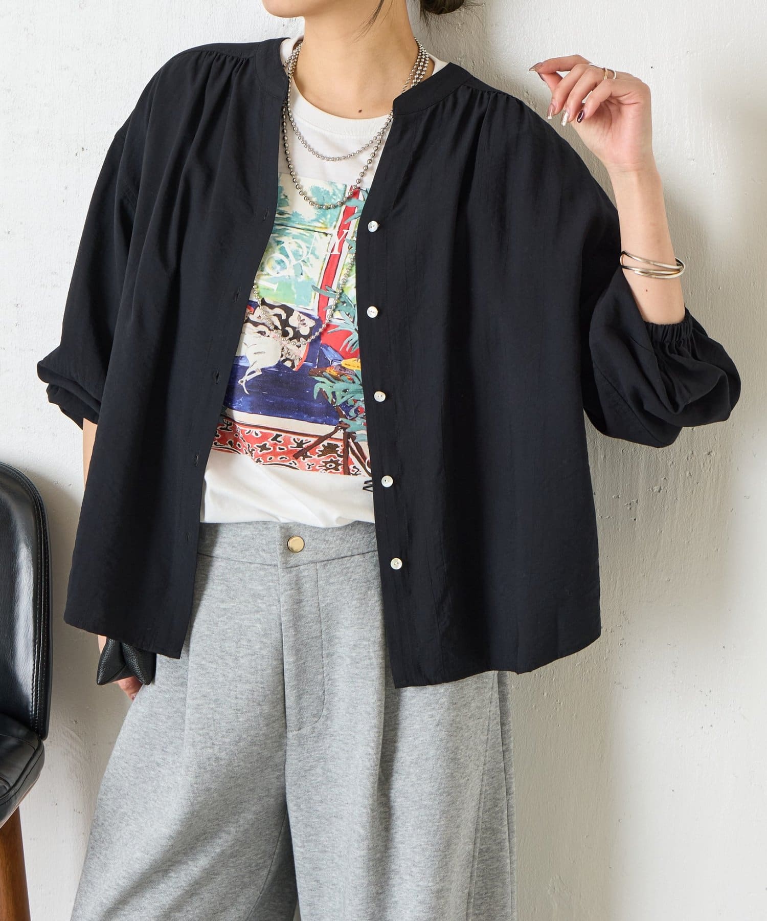 Jena　espace merveilleux(ジェナ　エスパスメルヴェイユ) ショルダーギャザーSH